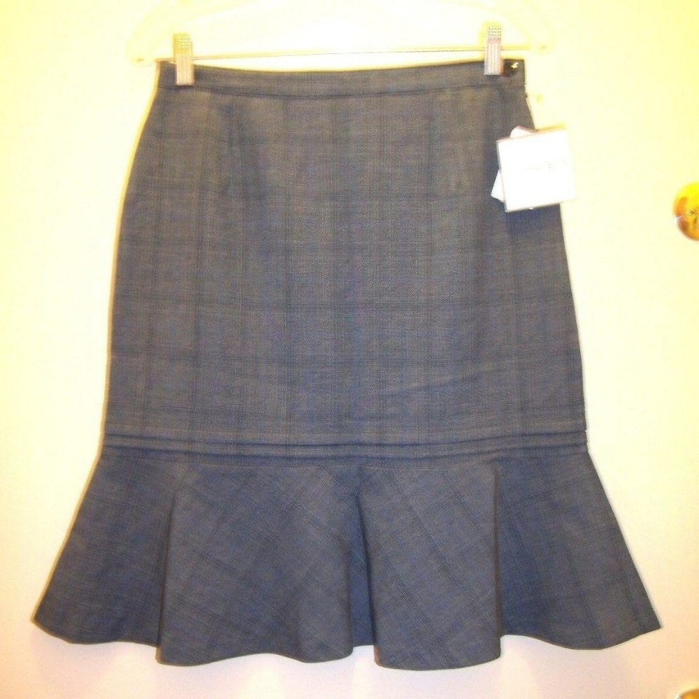Plaid Flared Bottom Summer Fun Skirt - Picture 2 of 3